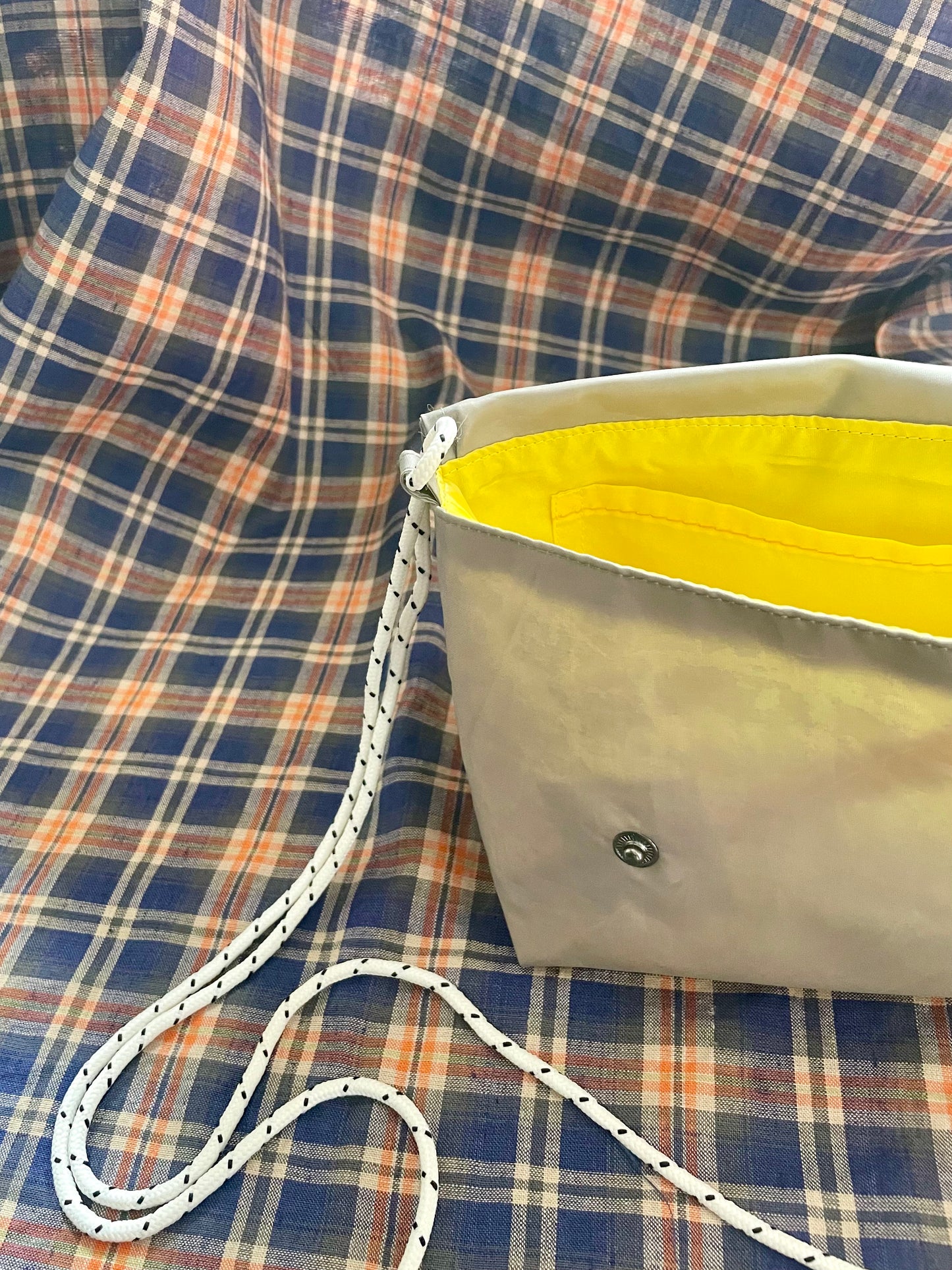 Mini Satchel 007 - Grey Secondhand Tent